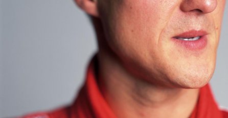 PRVE FOTOGRAFIJE ŠAMPIONA FORMULE 1 NAKON STRAVIČNE NESREĆE: Evo kako izgleda MICHAEL SCHUMACHER 5 godina kasnije! (FOTO)