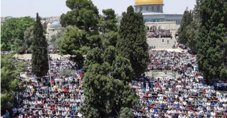 U Al-Aqsa džamiji džumu-namaz danas klanjalo 200.000 vjernika