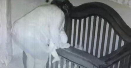 BAKA JE ČUVALA BEBU, A NIJE ZNALA ZA SIGURNOSNU KAMERU: Roditelji šokirani, NISU MOGLI VJEROVAT ŠTA VIDE! (VIDEO)