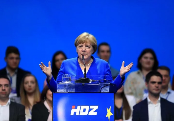 REGION BRUJI O OVOM VIDEU: Angela Merkel PROGOVORILA HRVATSKI! 