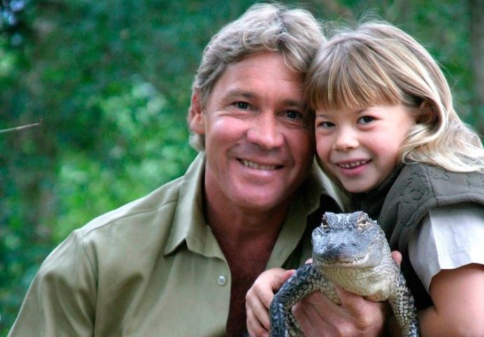 Da li se sjećate prelijepe kćerke "lovca na krokodile" Stevea Irwina? Evo kako ona izgleda 10 godina nakon tragične smrti svog oca!