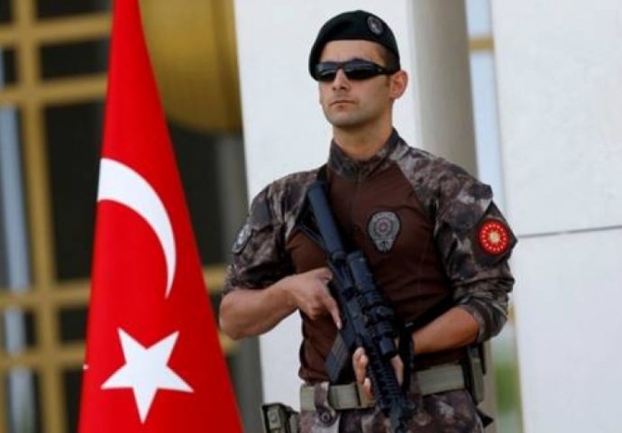 Uhapšen 91 uposlenik Ministarstva vanjskih poslova Turske