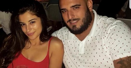 ŠOK SLIKA, VJERENICA DARKA LAZIĆA SE SKINULA U 8. MJESECU TRUDNOĆE: Internet se usijao,  DA LI JE OVO PREVIŠE?