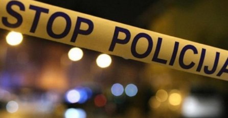 HAOS NA CESTI: Muškarac umro za volanom, a onda se desilo nešto još gore