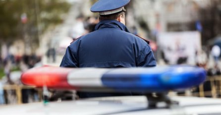 STRAVIČNA NESREĆA: Voz udario u traktor, poginuo muškarac