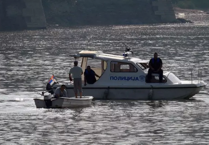 JEZIV PRIZOR: Pronađeno tijelo mlade žene na obali rijeke, na licu mjesta policija