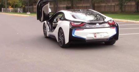 ZNATE LI KO VOZI NAJSKUPLJI BMW U BEOGRADU? Vrijedi 130.000 eura, a on se bahati sa OVOM ZVJERI PO GRADU, SVI GA DOBRO ZNATE! (FOTO)