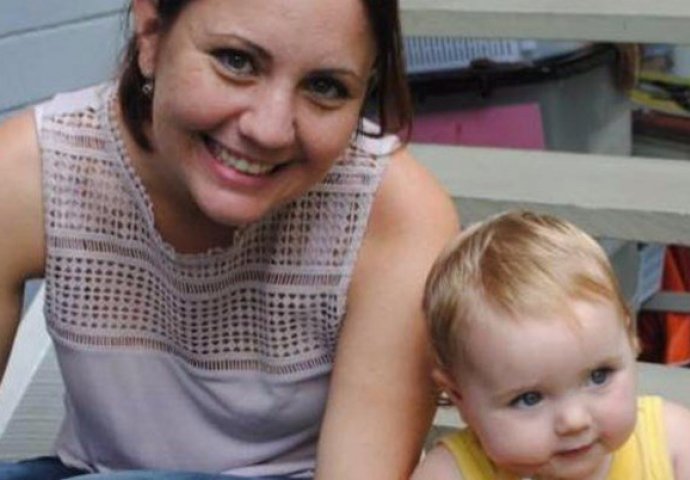 OBRATITE PAŽNJU: Ova majka na fotografijama uočila da joj petogodišnja kći ima rak oka