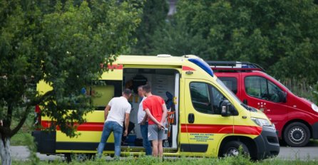 TEŠKA PORODIČNA TRAGEDIJA TRESE HRVATSKU: Otac nožem izbo sina, pa pobjegao da sebi PROBIJE SRCE!