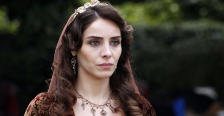 GLUMILA JE MAHIDEVRAN U SERIJI "SULEJMAN VELIČANSTVENI": Čekajte da vidite kako izgleda 8 GODINA POSLIJE snimanja, NEVJEROVATNA PROMJENA!