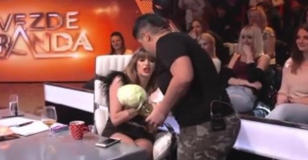 NEZAPAMĆENI HAOS NA SNIMANJU "ZVEZDE GRANDA", MARIJA GAĐALA STOLICOM VIKI MILJKOVIĆ: Evo šta se desilo, ODMAH NAPUSTILA SNIMANJE!