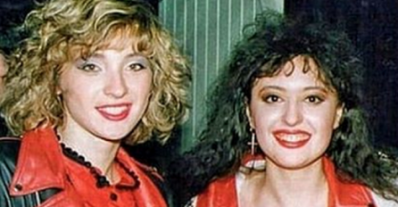 DRAGANU MIRKOVIĆ STE SVI ODMAH PREPOZNALI: Ali nema šanse da prepoznate ko je DRUGA PJEVAČICA na fotografiji