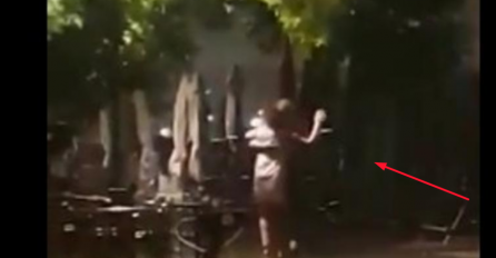 KIŠA JE LILA KAO IZ KABLA, ALI ONI NISU PRESTAJALI: Usred Beograda snimili su OVAJ PAR, kad su vidjeli šta rade, ODMAH SU OBJAVILI  DA CIJELI REGION VIDI! (FOTO)