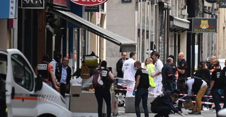 Francuska policija traga za bombašem nakon eksplozije u Lyonu