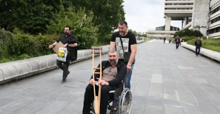 ALARMANTNO STANJE NAKON NESREĆE! Mikiju je SLOMLJENA KARLICA na 2 dijela, jedva se kreće, a sada su doktori otkrili OVO, TUŽNO