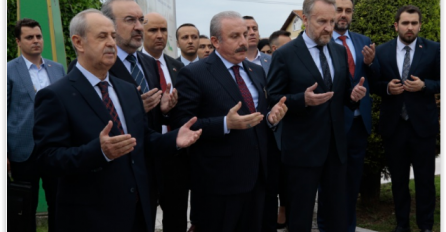 Sentop se sastao sa Bakirom Izetbegovićem i posjetio šehidsko mezarje Kovači 