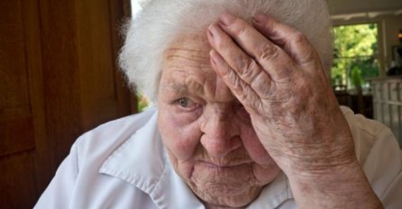 SIN SE STIDIO MAJKE JER NIJE IMALA OKO: Nakon njene smrti dobio je pismo koje je rasplakalo svijet! SUZE SAME TEKU