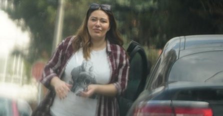 ODLUČILA DA VRATI STARI SJAJ, ANA NIKOLIĆ IDE POD NOŽ: Stavlja SILIKONE od 8.000 EURA, napravljen proizvod specijalno za nju!