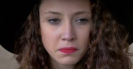 "Djevojka sa kojim sam bio u vezi me ostavila ..."