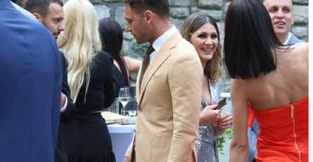 Duško bez Karleuše došao na svadbu Lole, a kada vidite koga je onda sreo zaprepastit ćete se: Ljudi su samo u njih gledali i čudili se šta rade