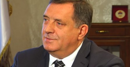 Milorad Dodik: Bosni i Hercegovini žele nametnuti ludačku košulju