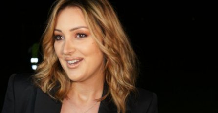 SVI SU PRESRETNI, ALEKSANDRA PRIJOVIĆ PODIJELILA LIJEPE VIJESTI: Bit će druga po redu, FANOVI ODUŠEVLJENI! 
