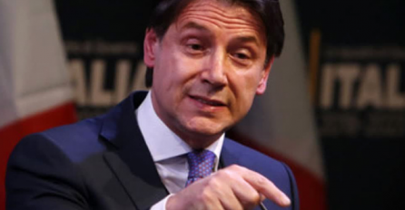 Conte zaprijetio ostavkom