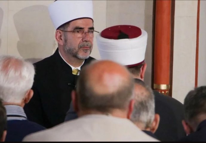 Vjernici klanjali Bajram-namaz u Ferhat-pašinoj džamiji u Banjoj Luci