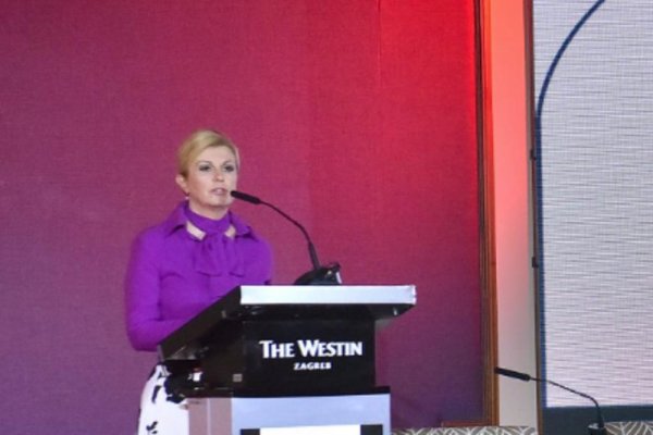 575233-kolinda-grabar-kitarovic-ls