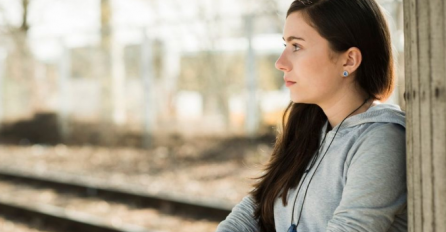 "Jučer dok sam čekala u redu na kasi u jednom tržnom centru…"