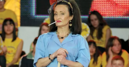 Sjećate li se glumice koja je dobila kćerku u 52. godini? Pogledajte kako izgleda sa djevojčicom (FOTO)