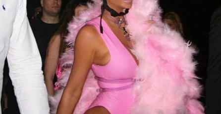 KARLEUŠINA NOVA OBJAVA UZDRMALA INSTAGRAM: Pojavila se u javnosti sa Duškom, a svi su primijetili OVAJ DETALJ! (FOTO)