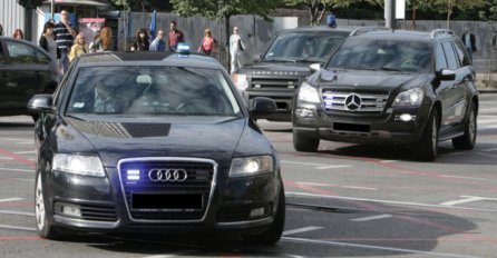 Samo za pranje službenih vozila dali 100.000 KM, a tek koliko je potrošeno na gorivo