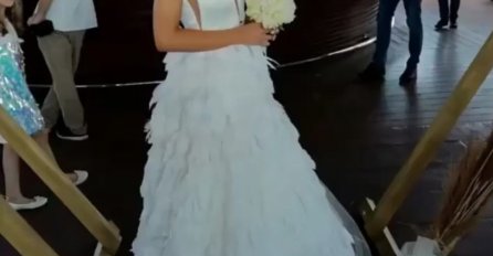 UDALA SE JEDNA OD NAJLJEPŠIH SRPKINJA, A TEK KAD VIDITE MLADOŽENJU: Blistala je u vjenčanici i izgovorila sudbonosno "da", OD LJEPOTE DAH ZASTAJE! (FOTO)