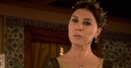 GLUMILA JE MAJKU SULTANIJU U SERIJI "SULEJMAN VELIČANSTVENI": Sad ima 74 godine i niko ne vjeruje DA OVAKO IZGLEDA (FOTO)