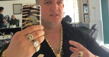 ALBANCI I SRBI U ŠOKU, KO JOŠ ŽIVI OVAKO: Shenki Versace pokazao svoje 'BEBE', svi gledaju u ČUDU!