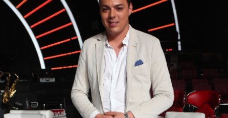 DA SE NAJEŽITE, PJEVAČU SE UKAZAO OVAJ PRIZOR NA NEBU I TO NA VELIKI PRAZNIK: Snimio prizor koji je šokirao sve