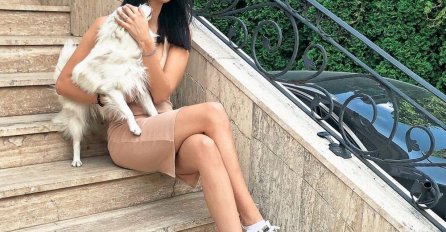 KAĆA GRUJIĆ OTVORILA VRATA LUKSUZNOG DOMA: Past će vam vilica do poda kad vidite UNUTRAŠNJOST, a tek SPAVAĆU SOBU (FOTO)