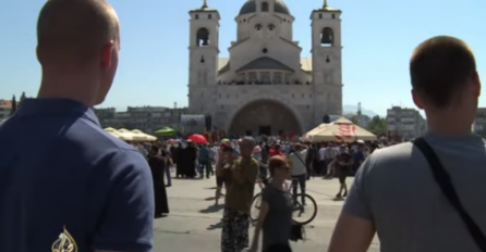 MEĐUGORJE : PROKRIJUMČARILI MIGRANTE U CRKVENOM KOMBIJU 