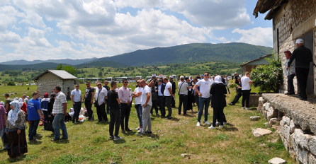 OBILJEŽENA GODIŠNJICA ZLOČINA NAD STANOVNICIMA KALINOVIKA