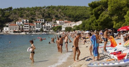 SAD SE KUHAMO OD VRUĆINE, ALI I NE SLUTITE ŠTA NAS ČEKA U ČETVRTAK: Spremite se, JER OVO SE NE PAMTI!