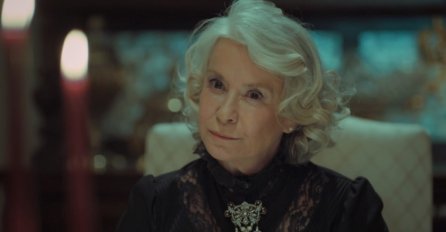 U SERIJI "SNAHA" GLUMI BOGATAŠICU ESMU BORAN: Sad su je uslikali u STVARNOM ŽIVOTU, kupaći kostimi i lagana odjeća, nemoguće da OVAKO IZGLEDA! (FOTO)