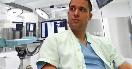 VASILIJE JE NAJZGODNIJI HIRURG U SRBIJI: Zbog ovog ljepotana žene masovno idu u bolnicu (FOTO)