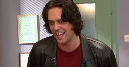 PAMTIMO GA KAO GLUPAVOG ČOMBETA IZ SERIJE "LUD, ZBUNJEN, NORMALAN": Kad vidite koja hrvatska ljepotica je njegova SUPRUGA, PAST ĆETE U TRANS!