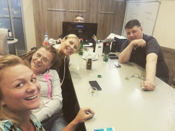 65907930-907424909595522-2734967484938658739-n