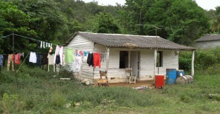 “Moja drugarica ja jako siromašna i mnogi se čude što se družim sa njom”