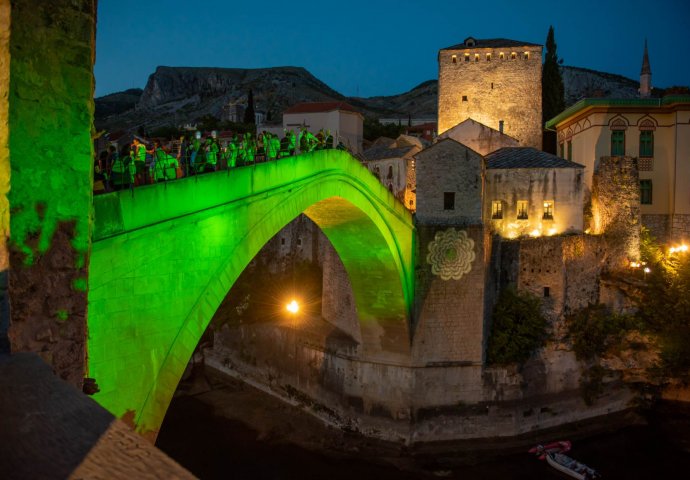 Stari most u znaku Cvijeta Srebrenice