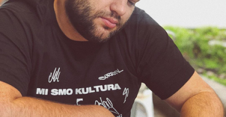 SVI STE ČULI REČENICU 'COBY, JESI TI RADIO TRRRAKUUU': A evo ko je izgovara,  to je glas OVE DJEVOJKE! (FOTO)