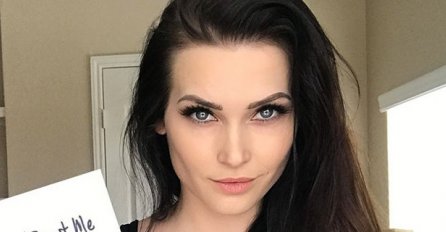 OBJAVILA POTPUNO OBIČNU FOTKU: Kad su ljudi vidjeli šta drži u rukama, nisu prestajali sa UŽASNIM KOMENTARIMA