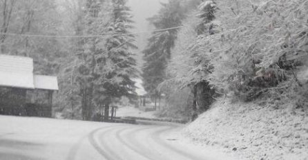ZABIJELIO SNIJEG KAO USRED JANUARA, GRAĐANI IZBEZUMLJENI: Strašni prozori obišli Evropu, OVO DOSAD NIJE VIĐENO!